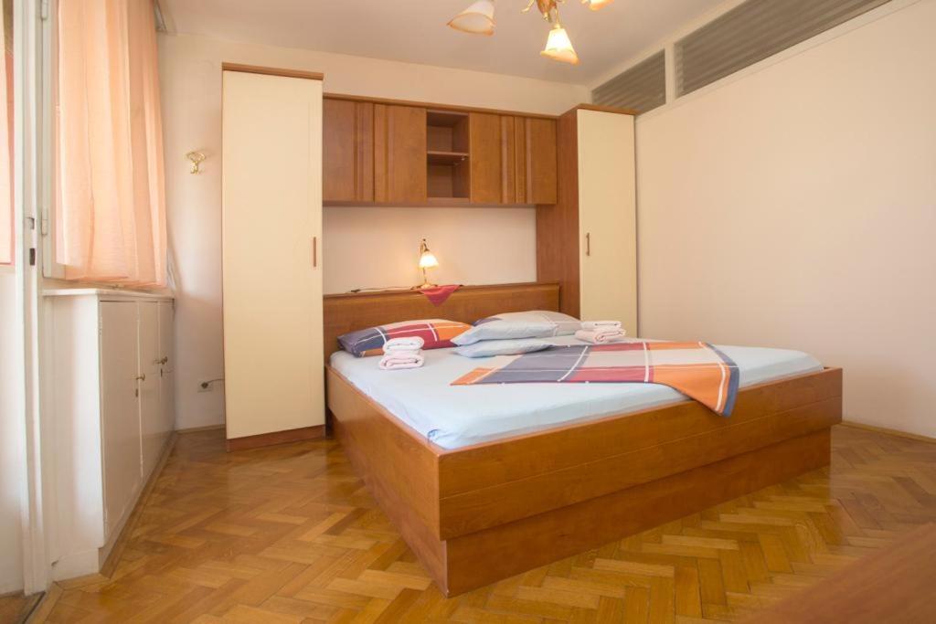 Apartments Orsula 斯普利特 外观 照片